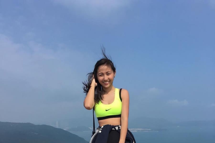 乌海陪玩妹子摄影谈轩香